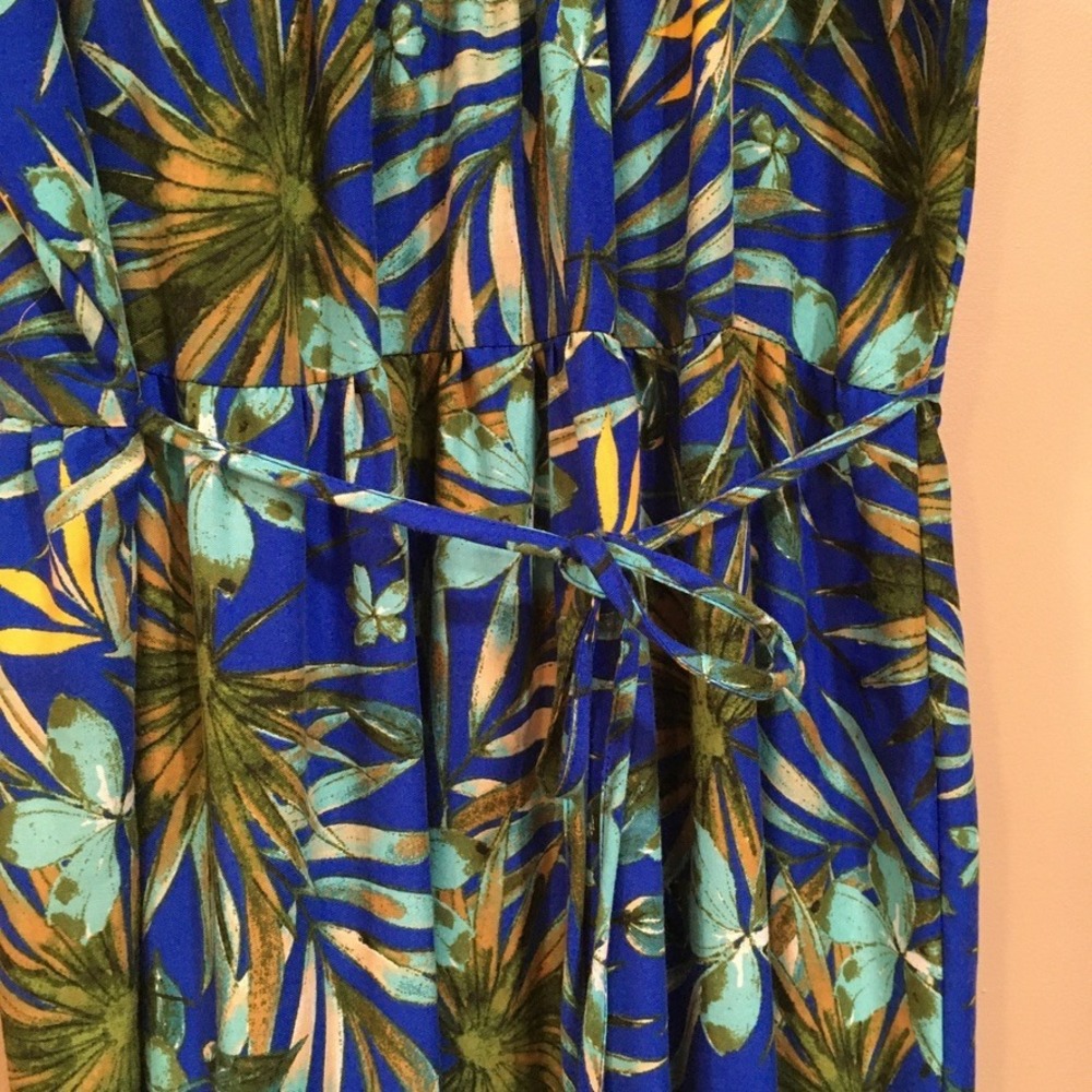 BOG Collective Tropical Floral Tiered Maxi Dress Womens M Blue Green Boho Resort - Picture 9 of 14